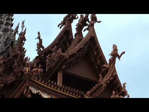 Thaïlande : Sanctuaire de la Vérité, musée d&#039;art de la sculpture sur bois